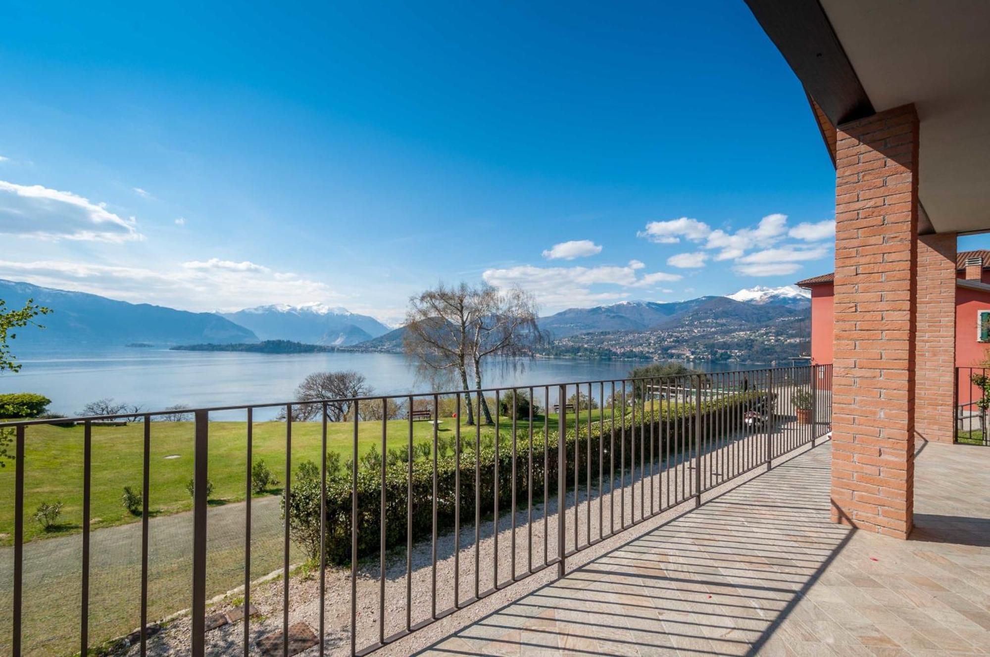 Locanda Pozzetto Laveno-Mombello Quarto foto