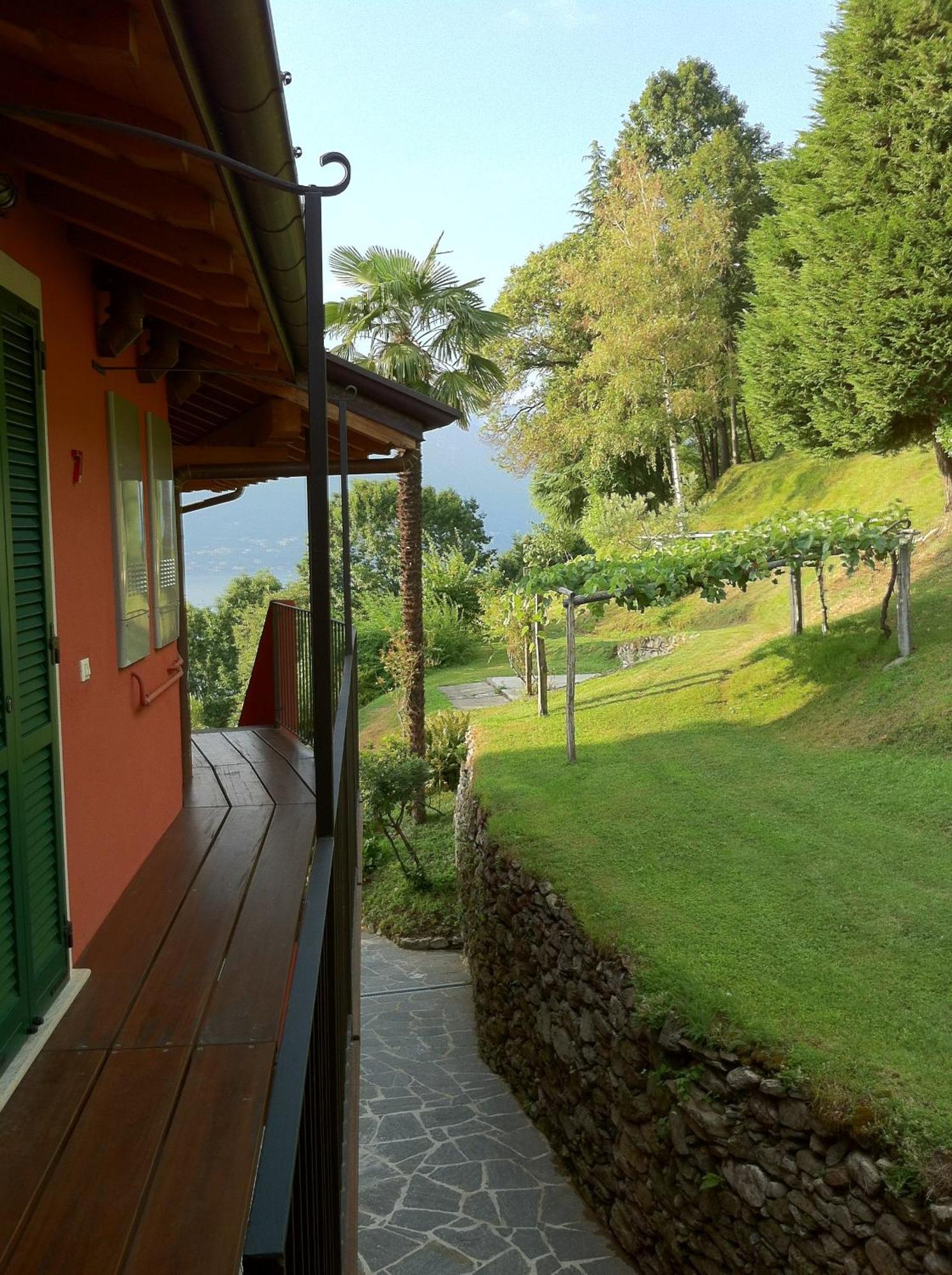 Locanda Pozzetto Laveno-Mombello Exterior foto