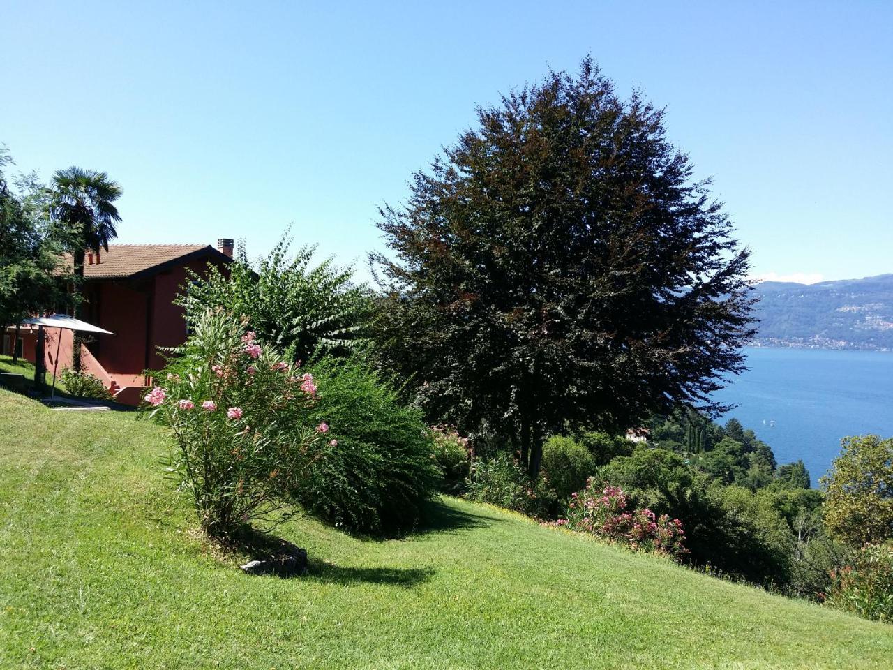 Locanda Pozzetto Laveno-Mombello Exterior foto